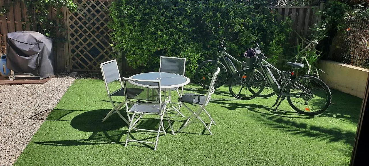 Au Coeur Du Village Saint-Cyr-sur-Mer Apartment